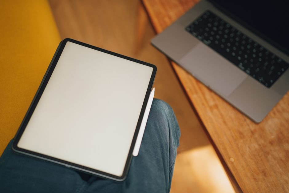 بيع منتجات رقمية على منصة سلة — PDF وكورسات وقوالب