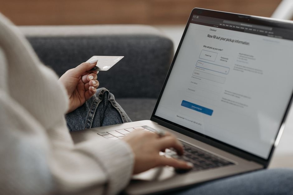 خيارات التقسيط تابي وتمارة في صفحة دفع سلة